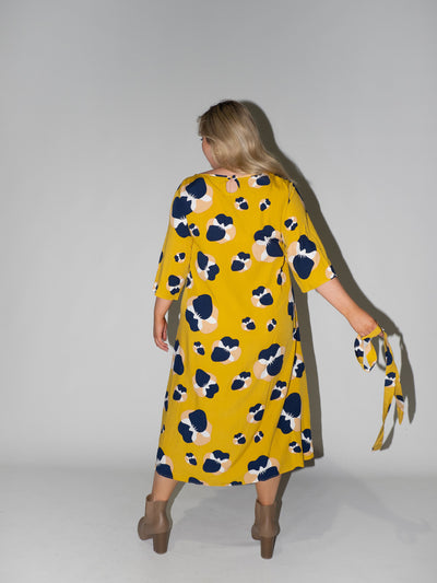 Blooming Fields Charlotte Dress in Yellow