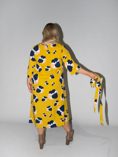 Blooming Fields Charlotte Dress in Yellow