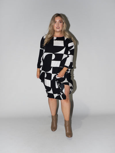 Puzzle Frill Dress in Black