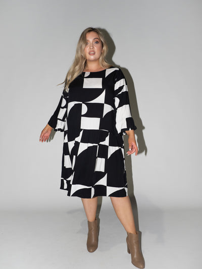 Puzzle Frill Dress in Black