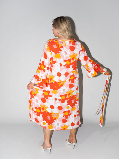 Flower Power Charlotte Dress in Pink